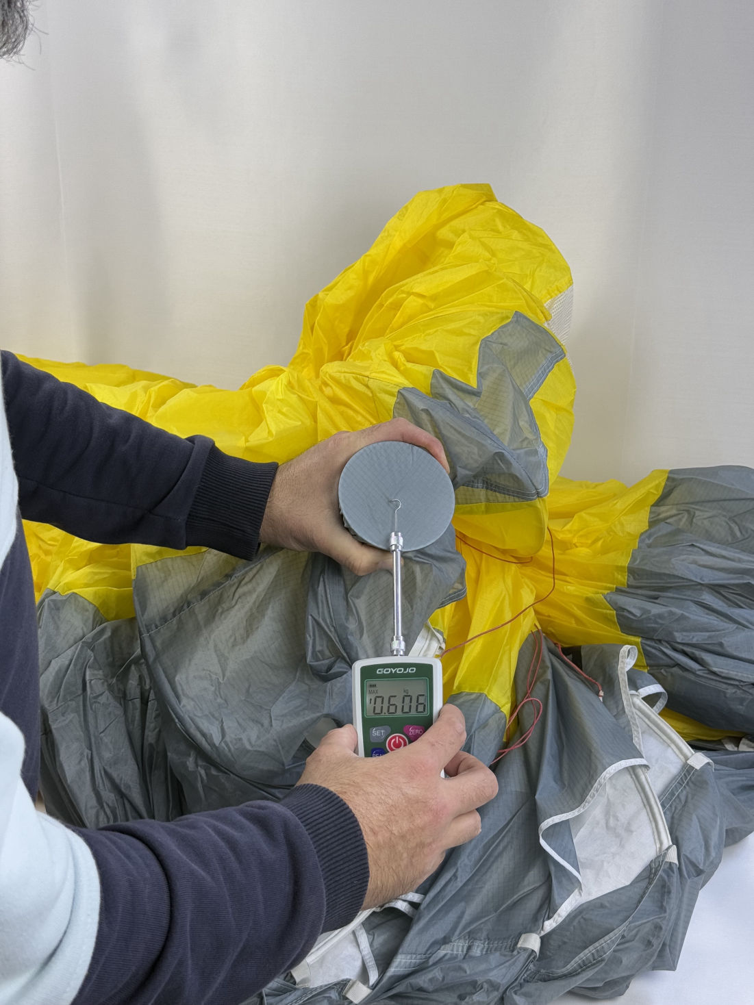 Paraglider fabric tear resistance test.